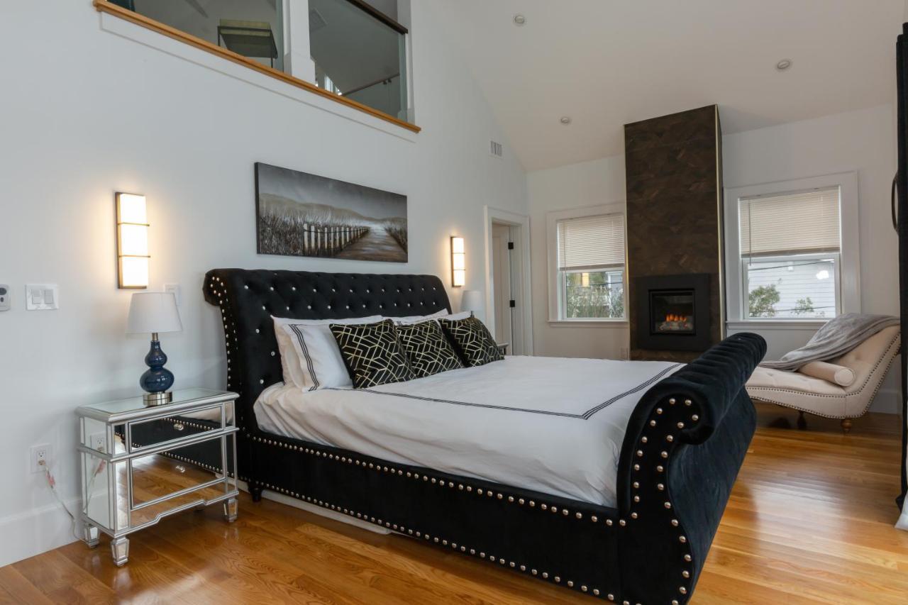 Вілла Luxury Oceanfront Bayside Jewel Квінсі Екстер'єр фото